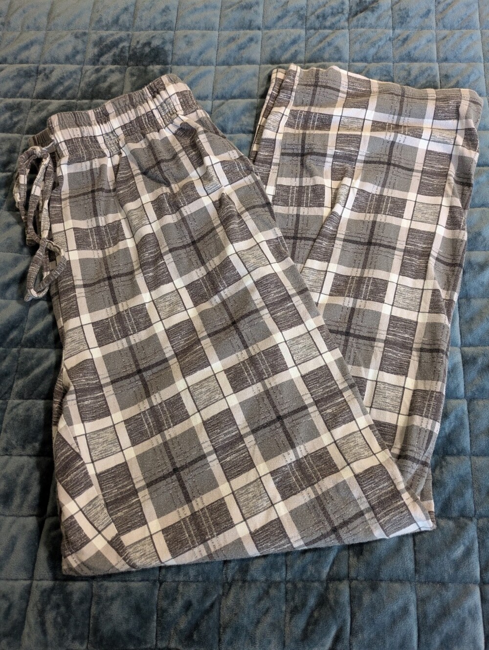 Men's Gray Plaid Drawstring Lounge Pajama Pants